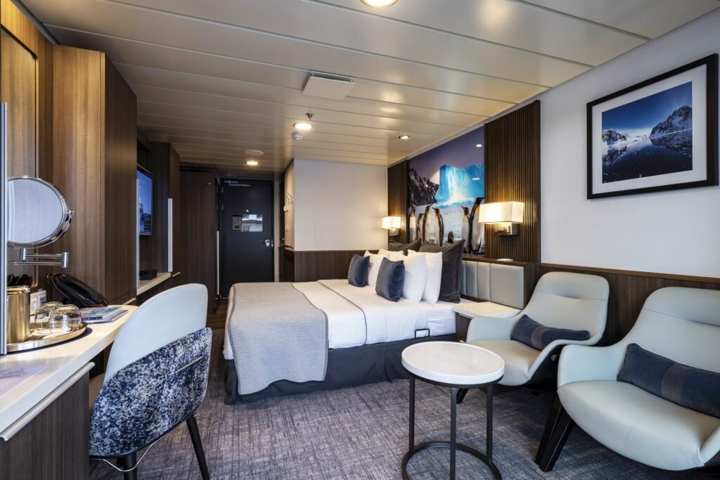 Balcony Stateroom Category B – Solo
