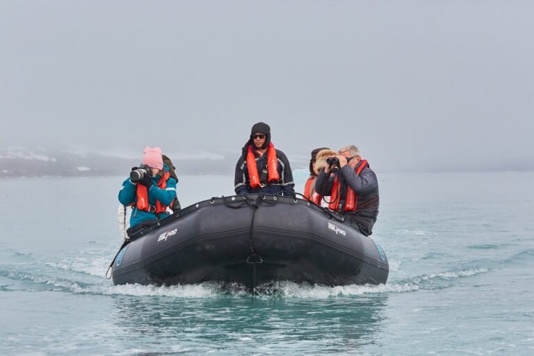Expedition landscape, Spitsbergen, sailing from Longyearbyen